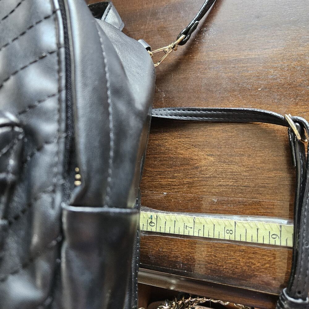 Victoria Secret Quilted Cheveron Faux Leather 90s Black Gold Mini Backpack Logo - Picture 12 of 15